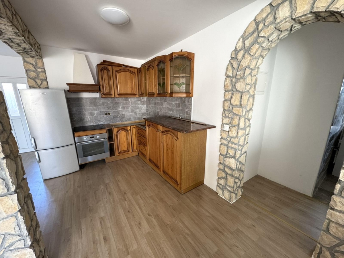 Valdebek, Pula, 74m2