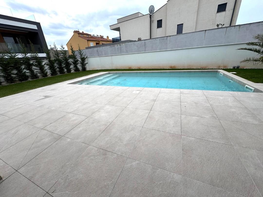 Pomer, Medulin, 167m2