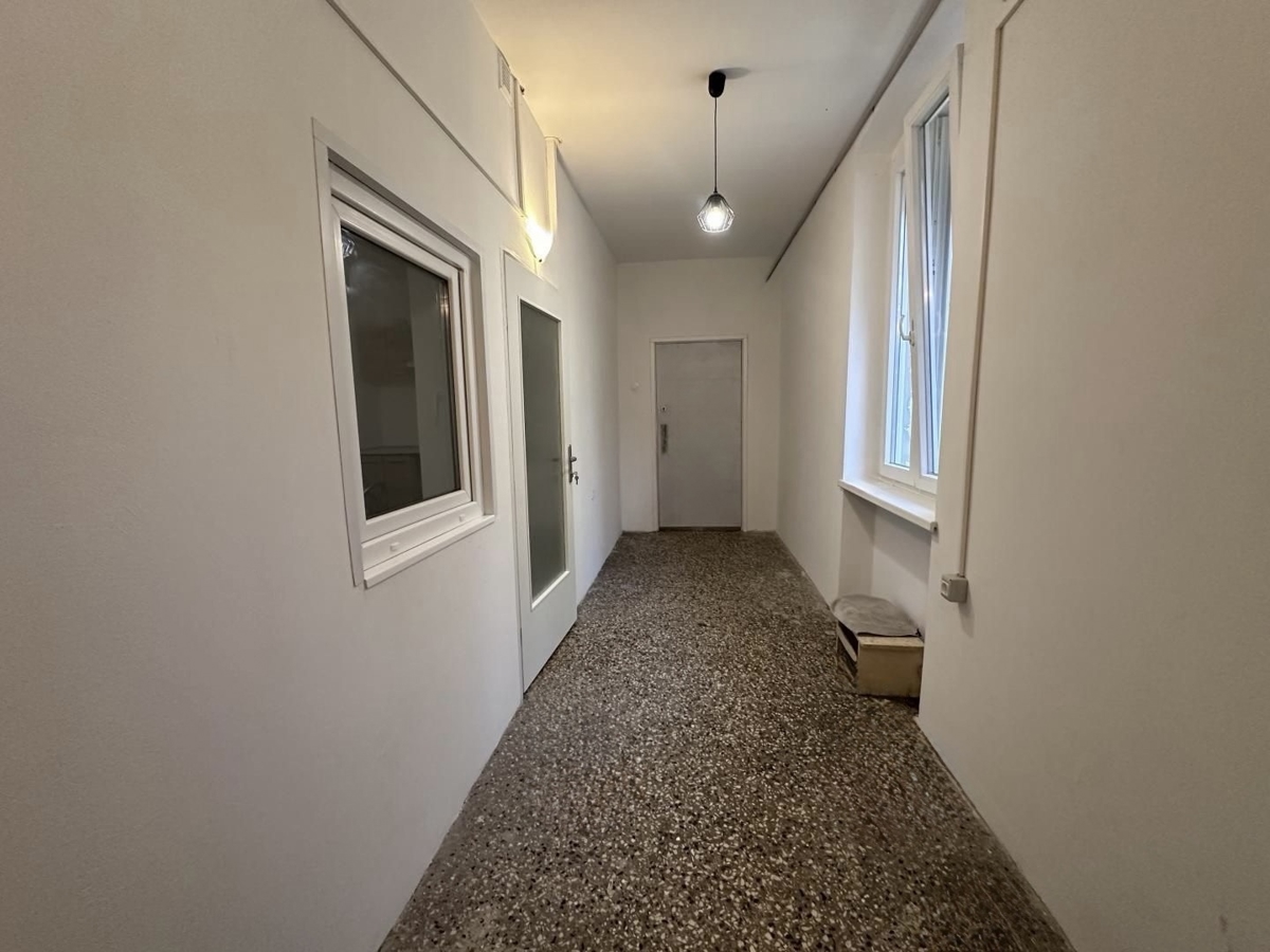 Stoja, Pula, 93,94m2