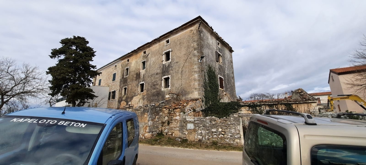 Puntera, Barban, 250m2