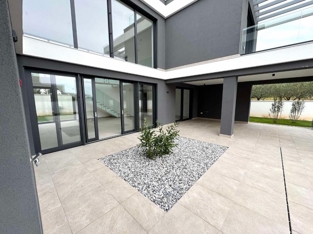 Pomer, Medulin, 178m2