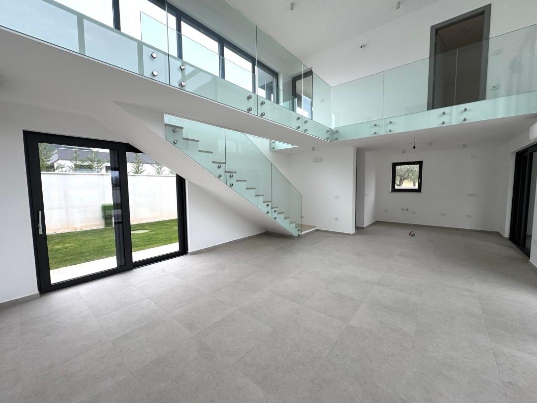 Pomer, Medulin, 178m2