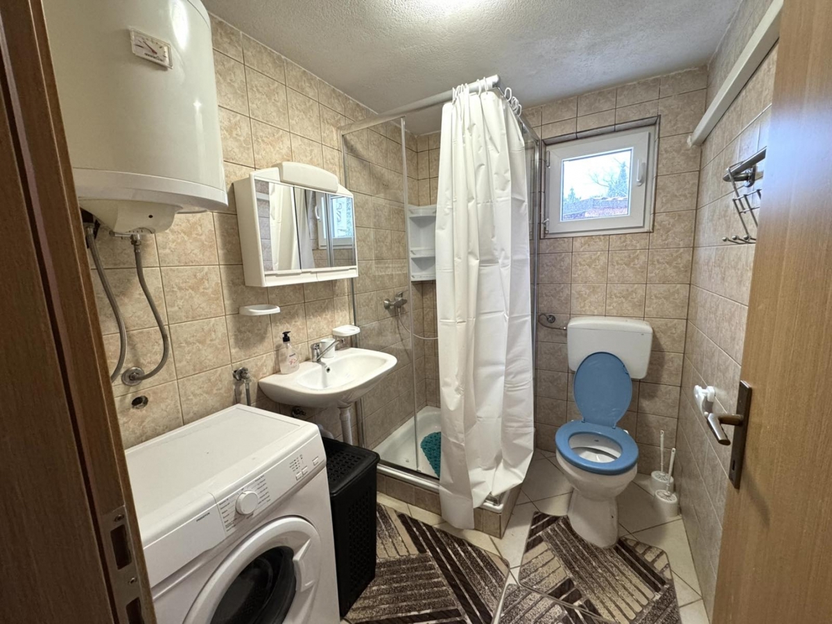 Šikići, Pula, 166m2