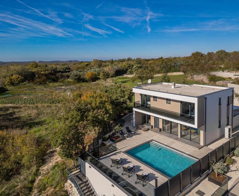 Svetvinčenat, 240m2