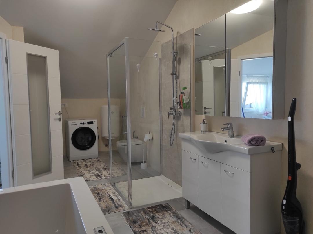 Valtura, Ližnjan, 131m2