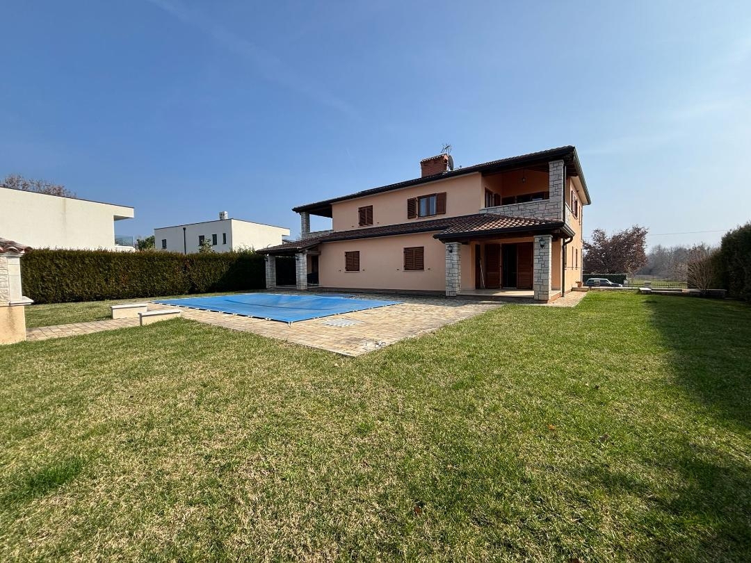 Dračevac, Poreč, 400m2