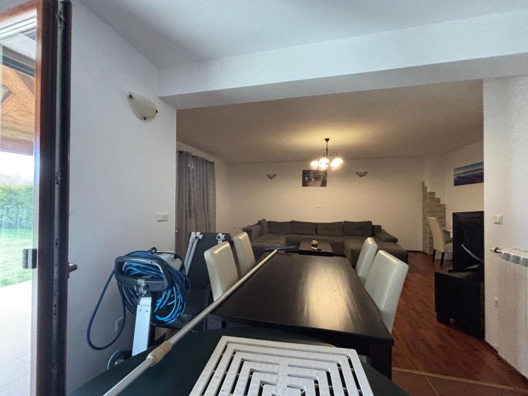 Dračevac, Poreč, 400m2