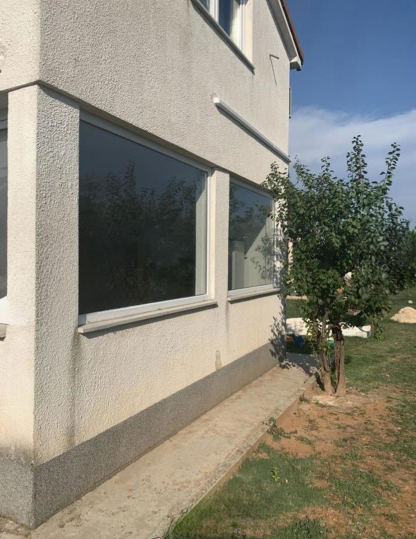 Jadreški, Ližnjan, 303m2