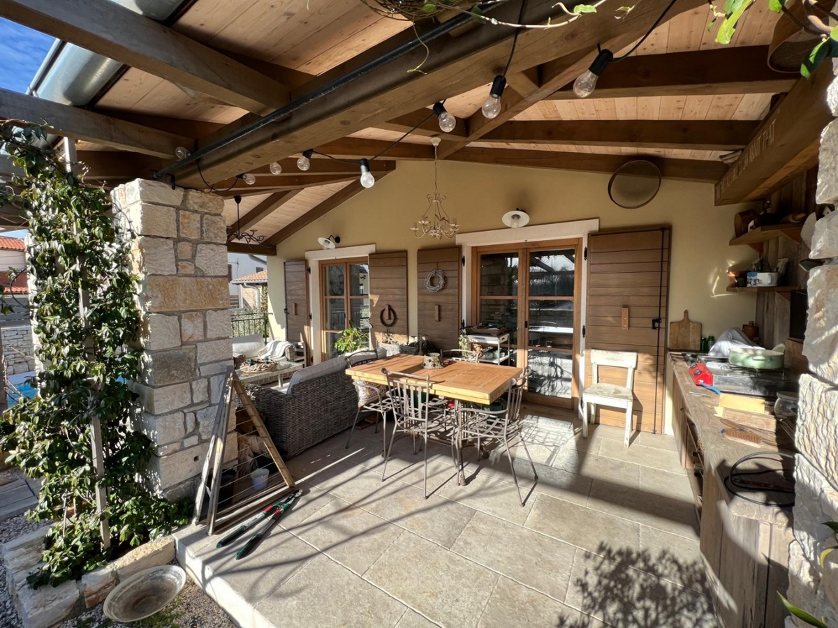 Svetvinčenat, 200m2