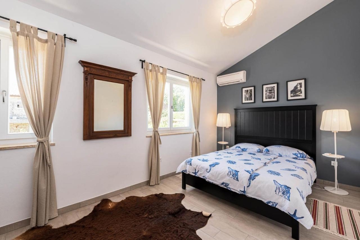 Kolumbera, Višnjan, 144m2