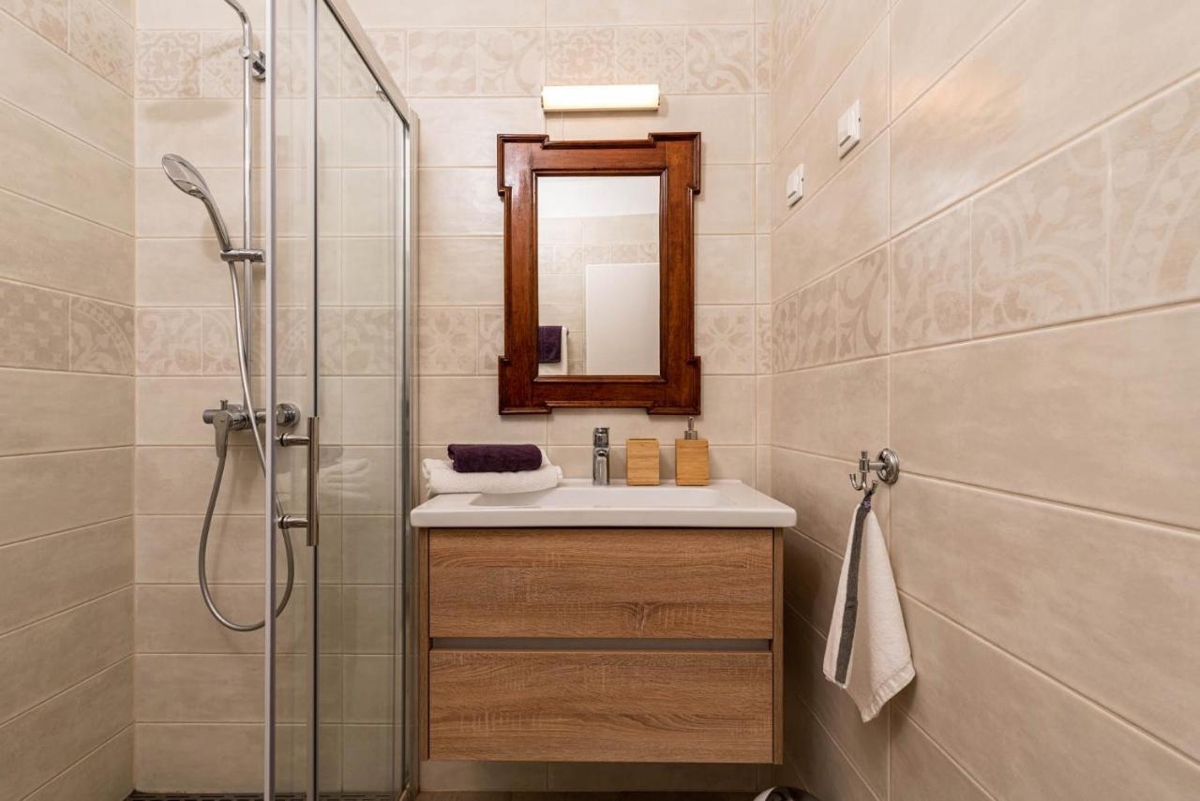 Kolumbera, Višnjan, 144m2