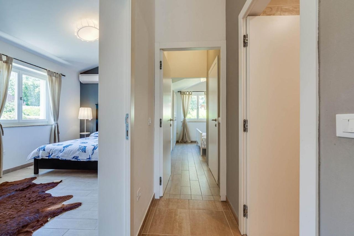 Kolumbera, Višnjan, 144m2