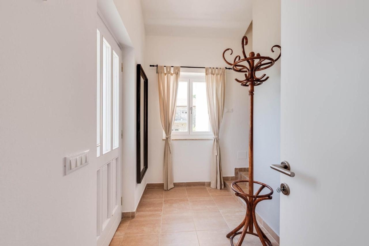 Kolumbera, Višnjan, 144m2