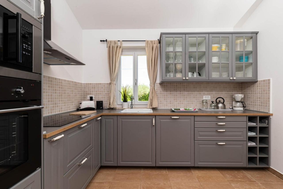 Kolumbera, Višnjan, 144m2