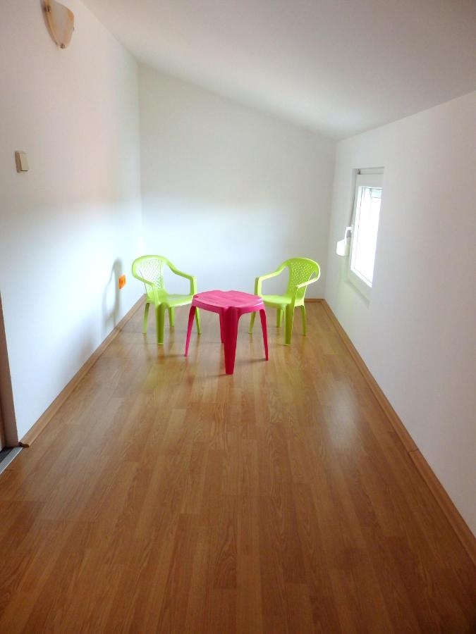 Štinjan, Pula, 64,28m2