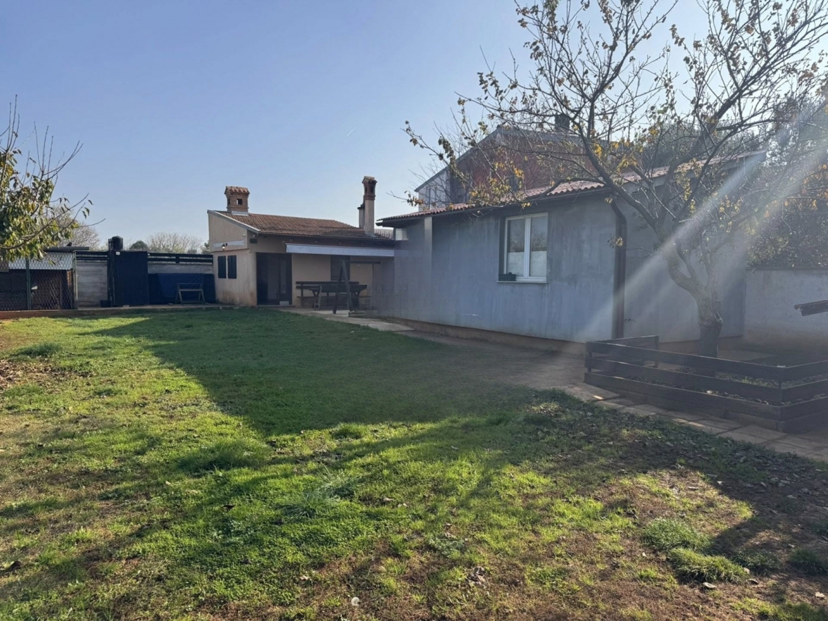 Monteserpo - Komunal, Pula, 27m2