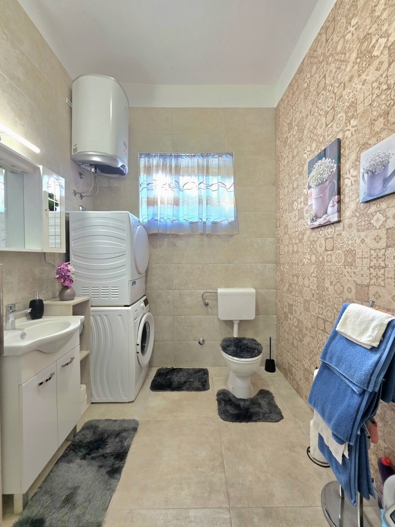 Stoja, Pula, 80,71m2