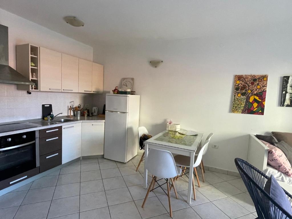 Peroj, Vodnjan, 48,29m2