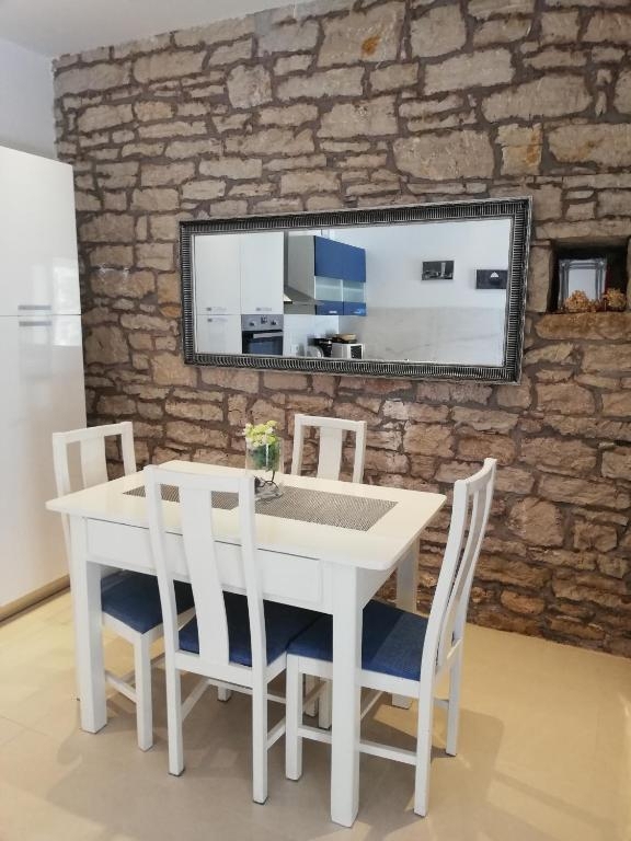 Sveti Lovreč, 160m2