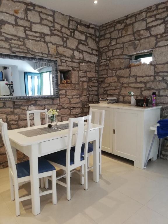 Sveti Lovreč, 160m2