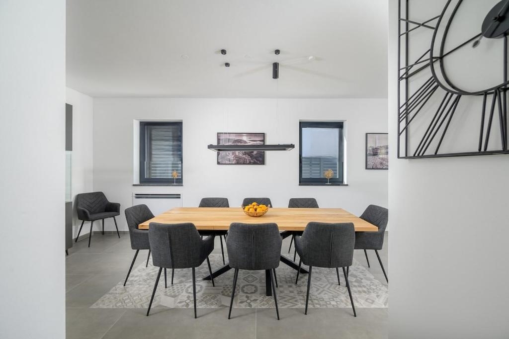 Svetvinčenat, 244m2