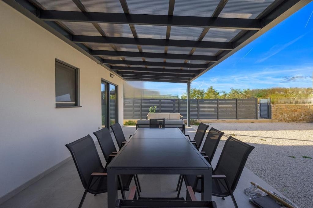 Svetvinčenat, 244m2