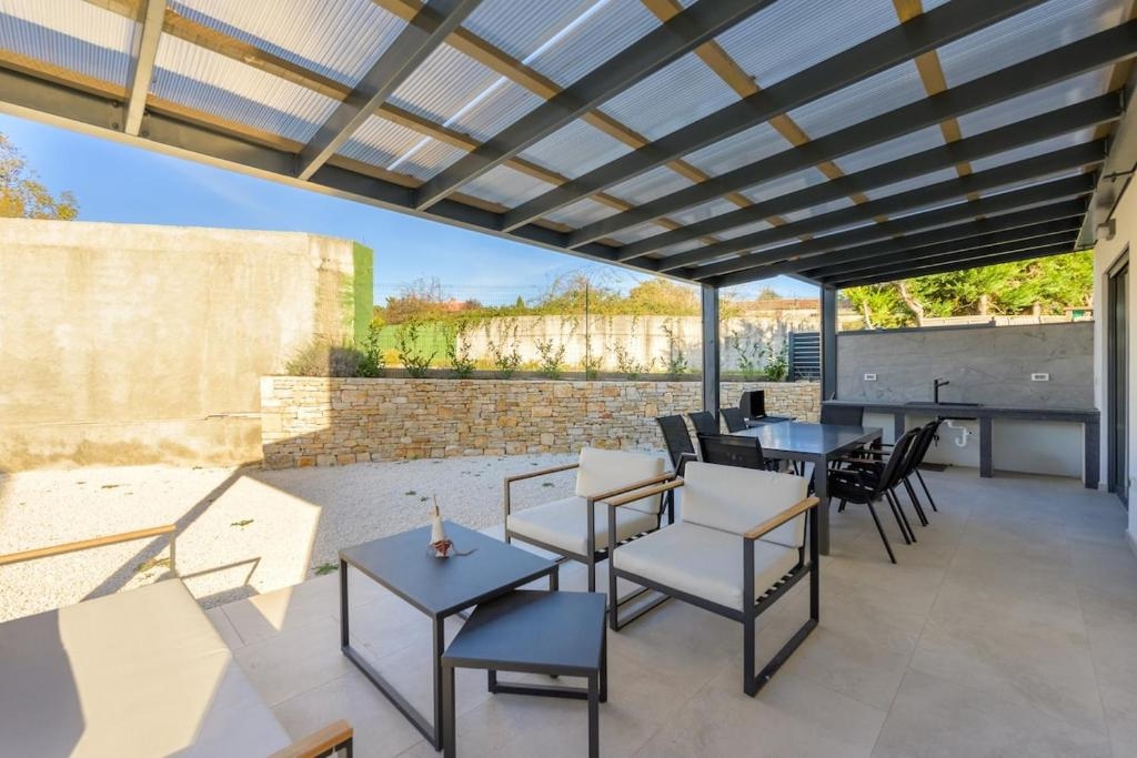 Svetvinčenat, 244m2