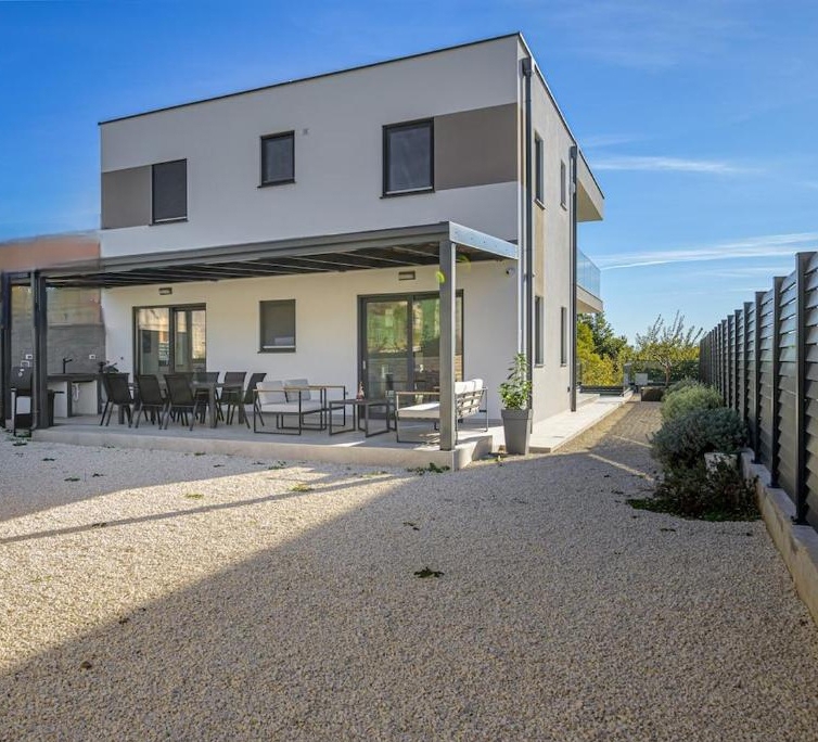 Svetvinčenat, 244m2