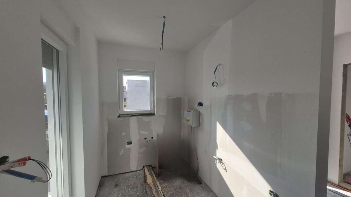 Monteserpo - Komunal, Pula, 81,53m2