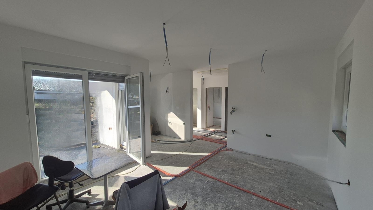 Monteserpo - Komunal, Pula, 81,53m2