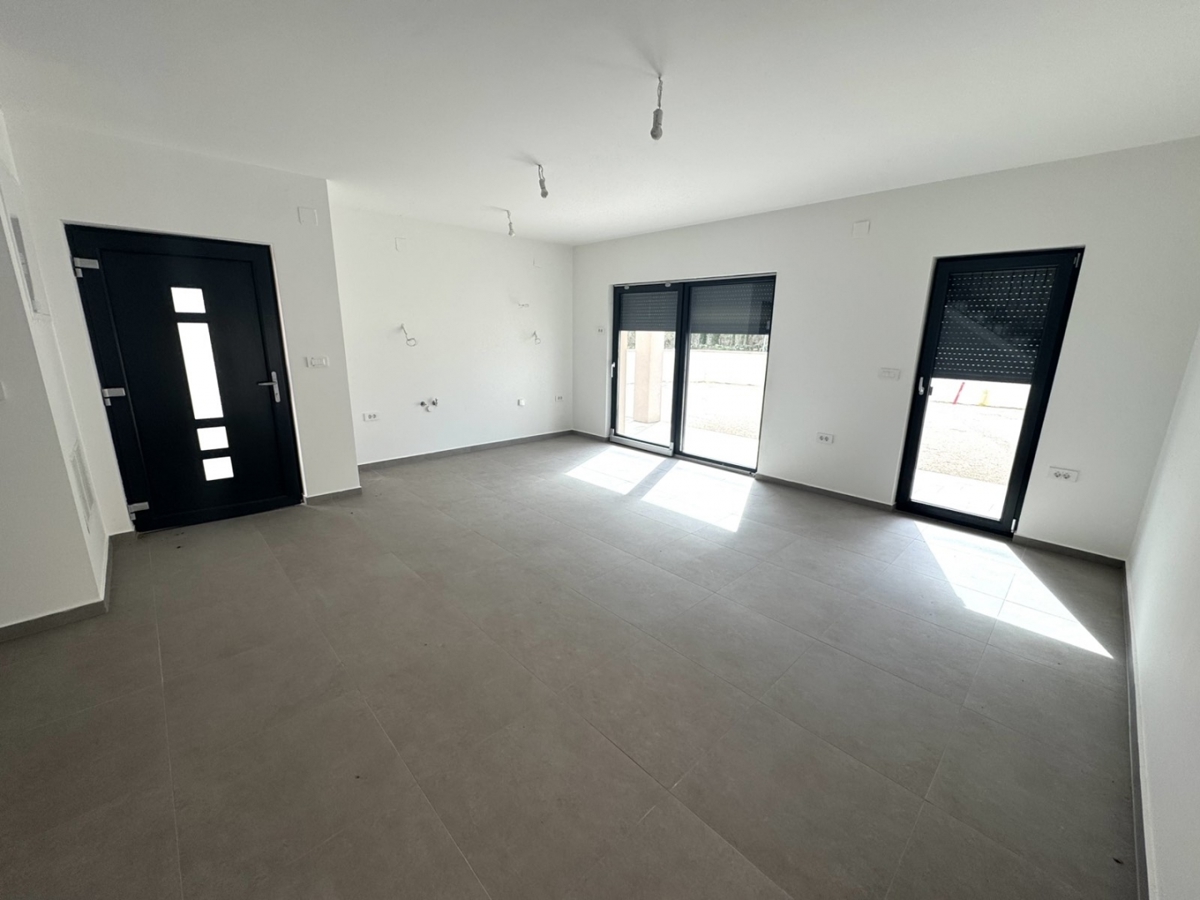 Juršići, Svetvinčenat, 155m2