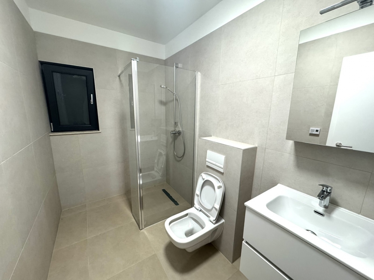 Juršići, Svetvinčenat, 155m2