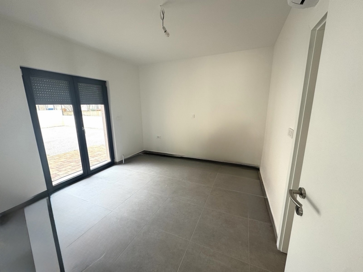 Juršići, Svetvinčenat, 155m2