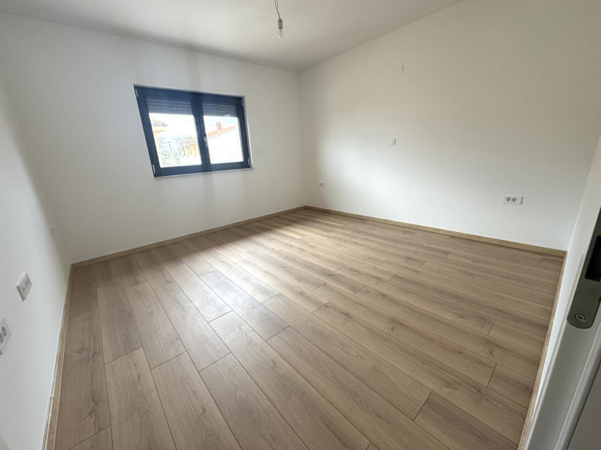 Juršići, Svetvinčenat, 155m2