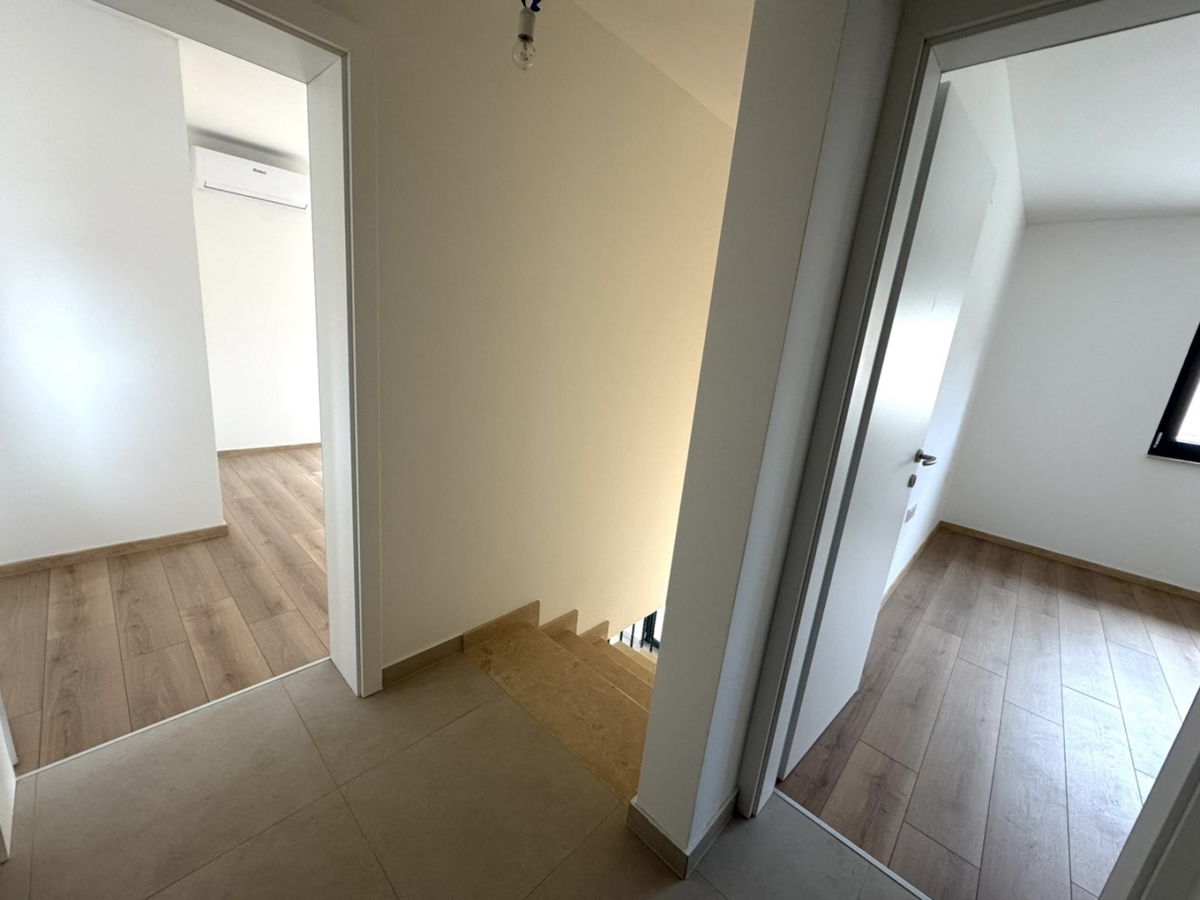 Juršići, Svetvinčenat, 155m2