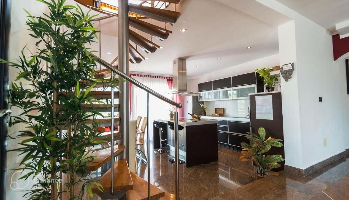 Valdebek, Pula, 350m2