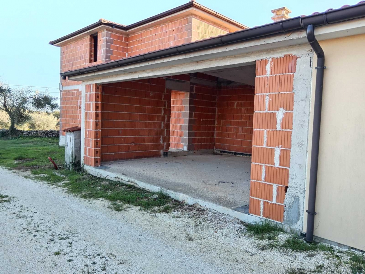 Šarići, Marčana, 178m2