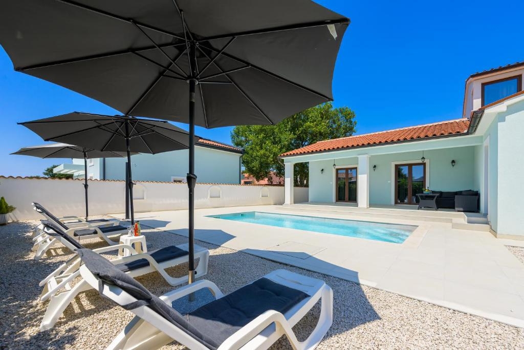 Svetvinčenat, 160m2