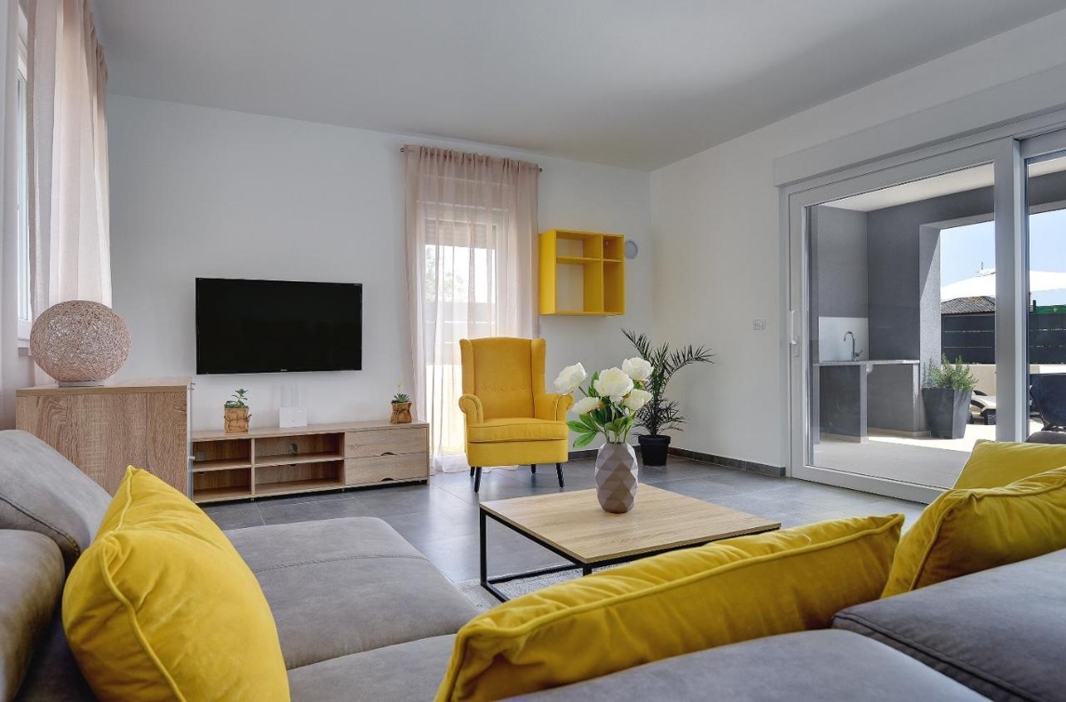 Šikići, Pula, 172m2