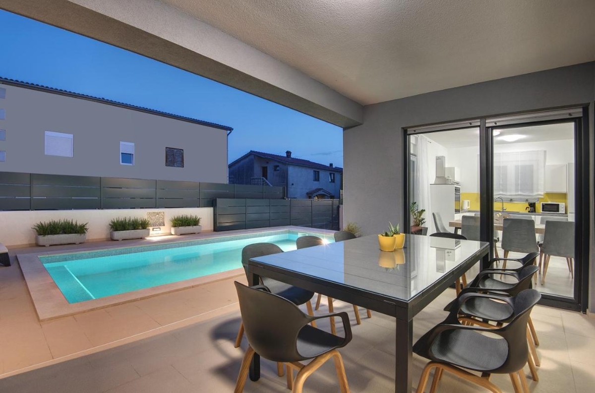 Šikići, Pula, 172m2