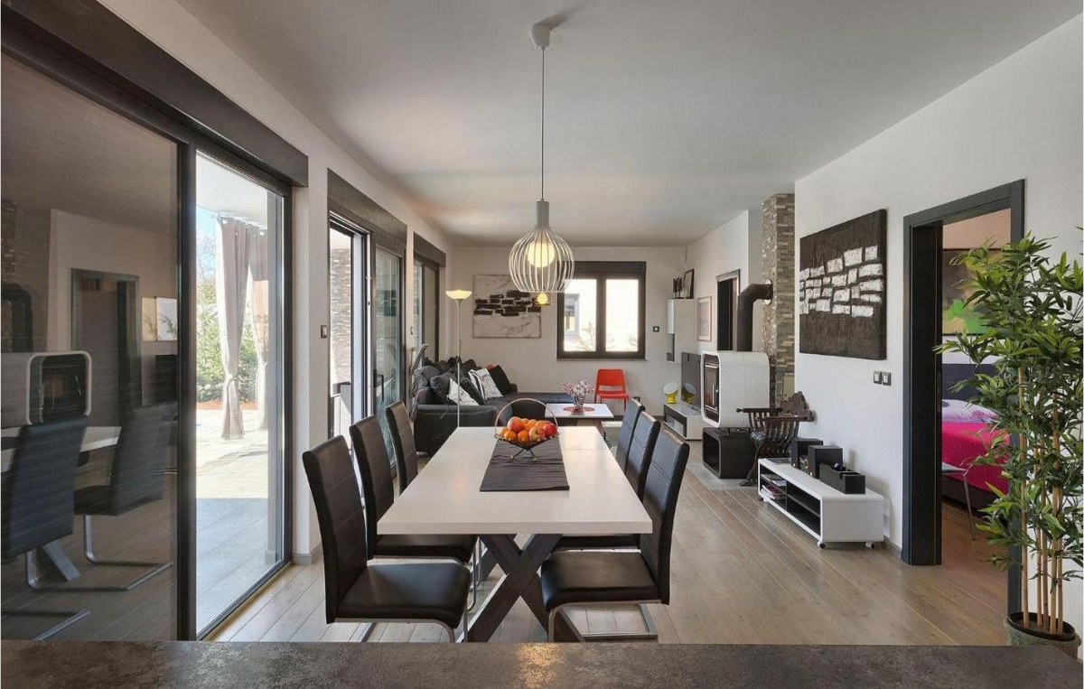 Svetvinčenat, 100m2