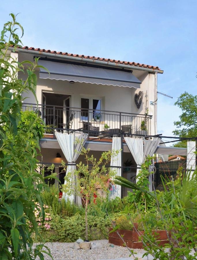 Brest Pod Učkom, Lupoglav, 200m2