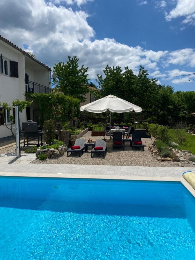 Brest Pod Učkom, Lupoglav, 200m2