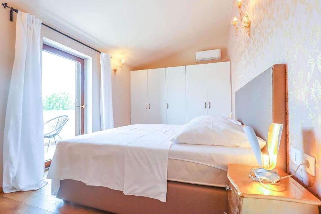 Sveti Lovreč, 168m2