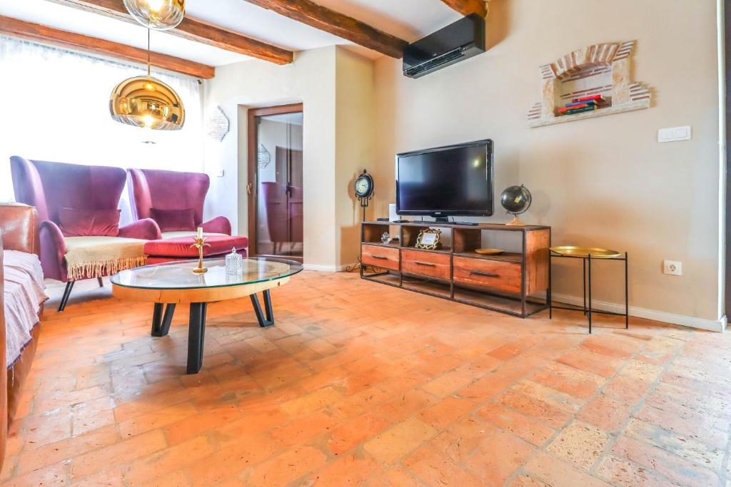 Sveti Lovreč, 168m2