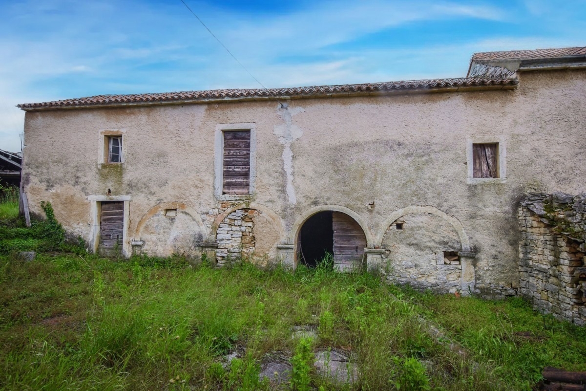 Sveti Lovreč, 200m2