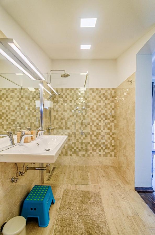 Valbandon, Fažana, 220m2