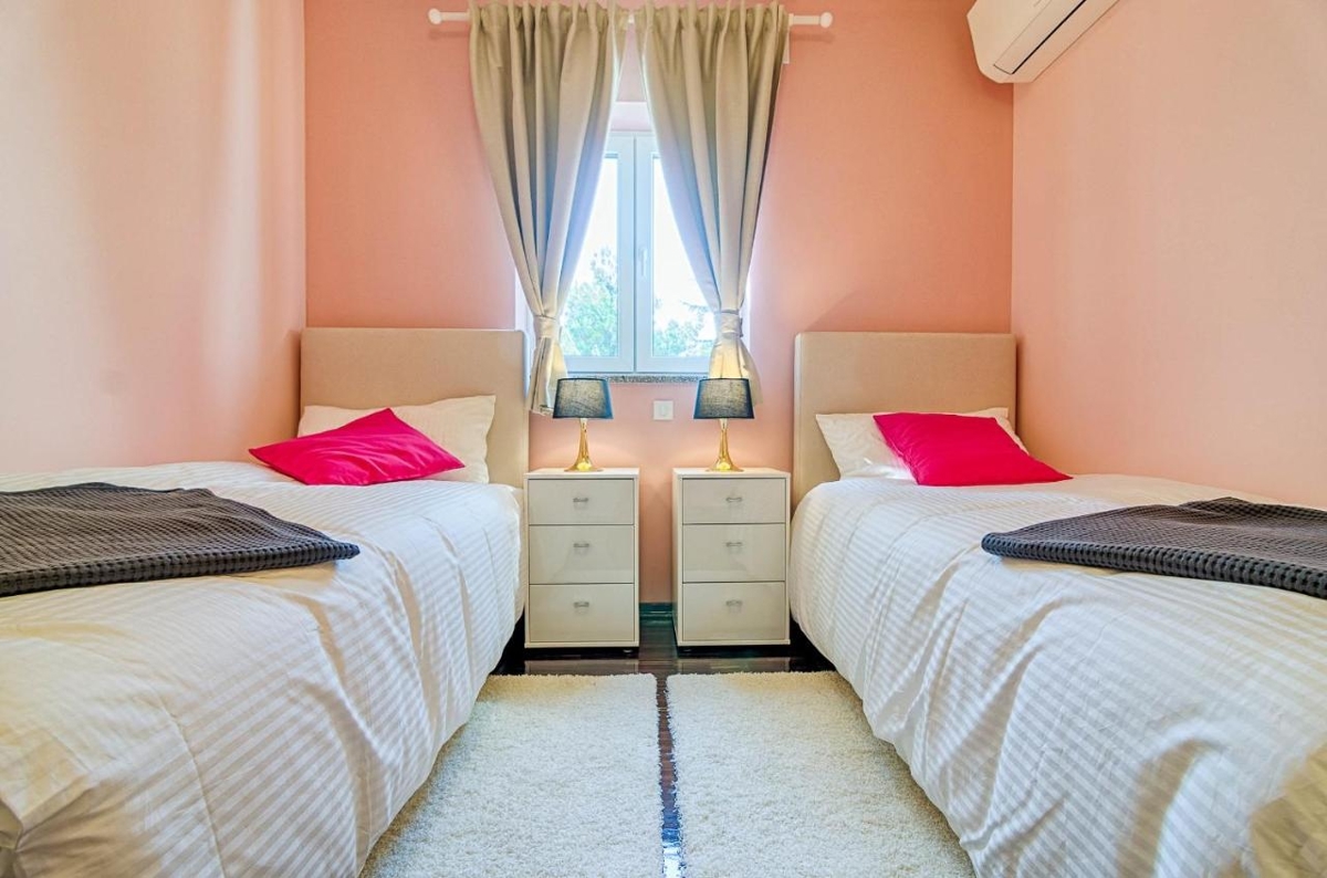 Valbandon, Fažana, 220m2