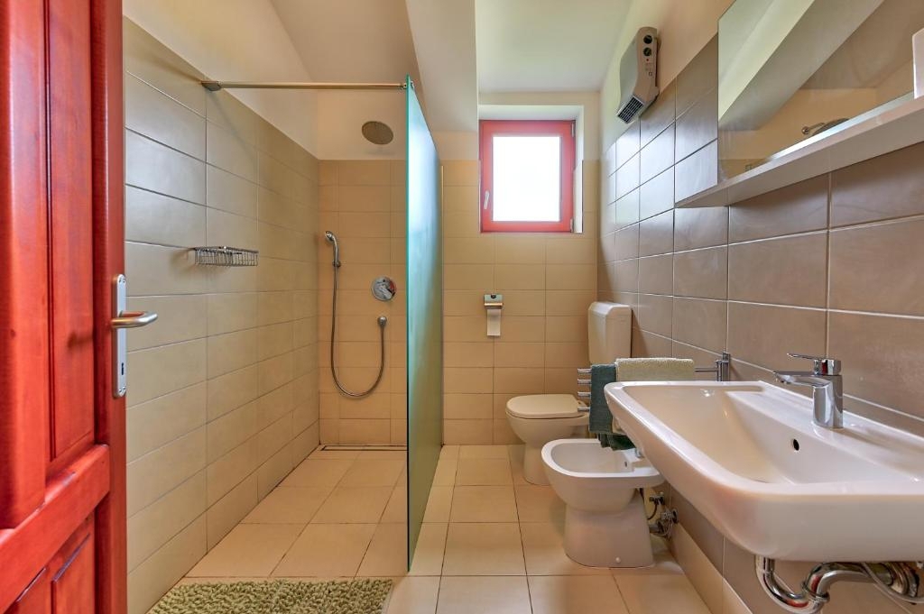 Krnica, Marčana, 120m2