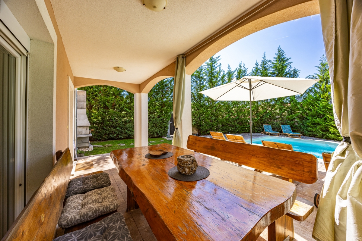 Svetvinčenat, 146m2